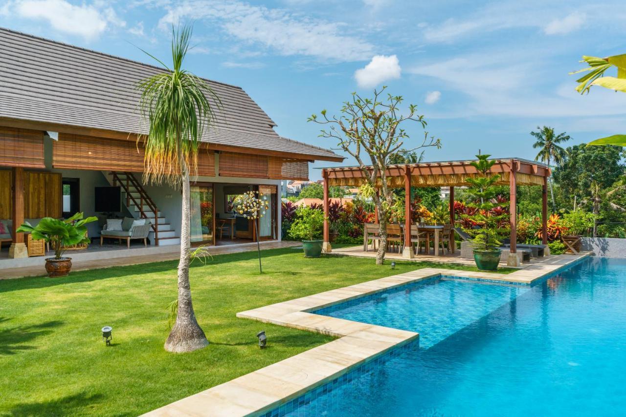 Villa Beauvida - Cozy 4- Bedroom Villa In Canggu With 18M Pool Dalung  Extérieur photo
