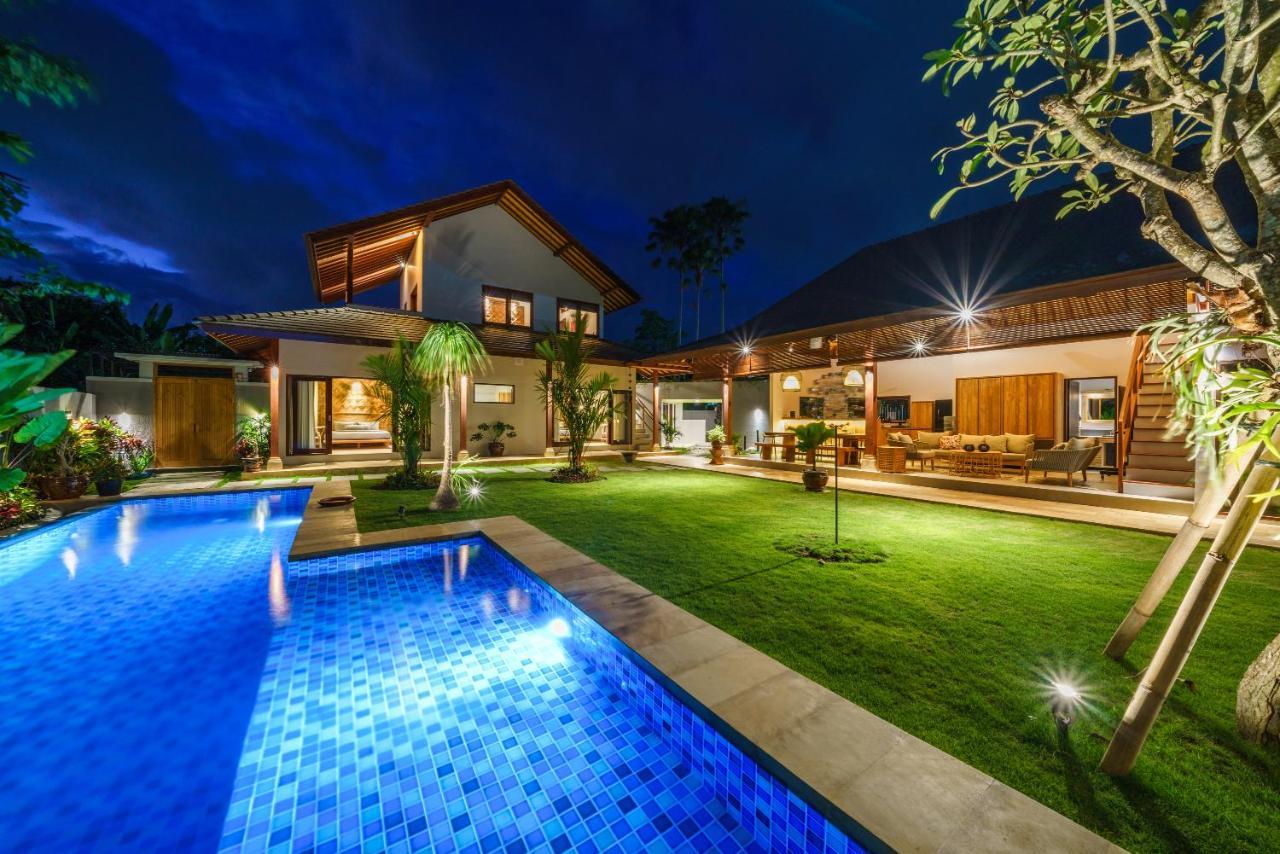 Villa Beauvida - Cozy 4- Bedroom Villa In Canggu With 18M Pool Dalung  Extérieur photo