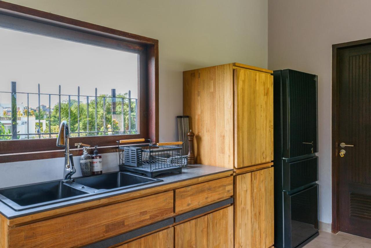 Villa Beauvida - Cozy 4- Bedroom Villa In Canggu With 18M Pool Dalung  Extérieur photo