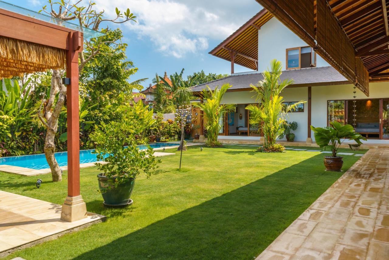 Villa Beauvida - Cozy 4- Bedroom Villa In Canggu With 18M Pool Dalung  Extérieur photo